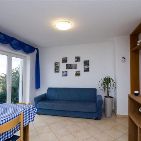 Apartments מאלי לוסיניי מראה חיצוני תמונה