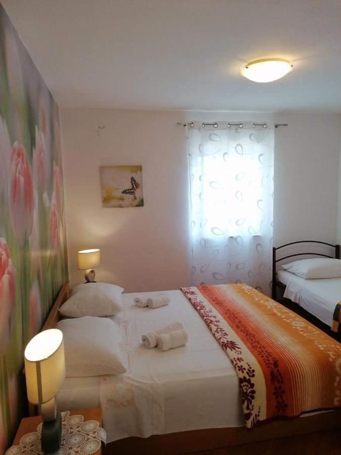 Apartments מאלי לוסיניי מראה חיצוני תמונה
