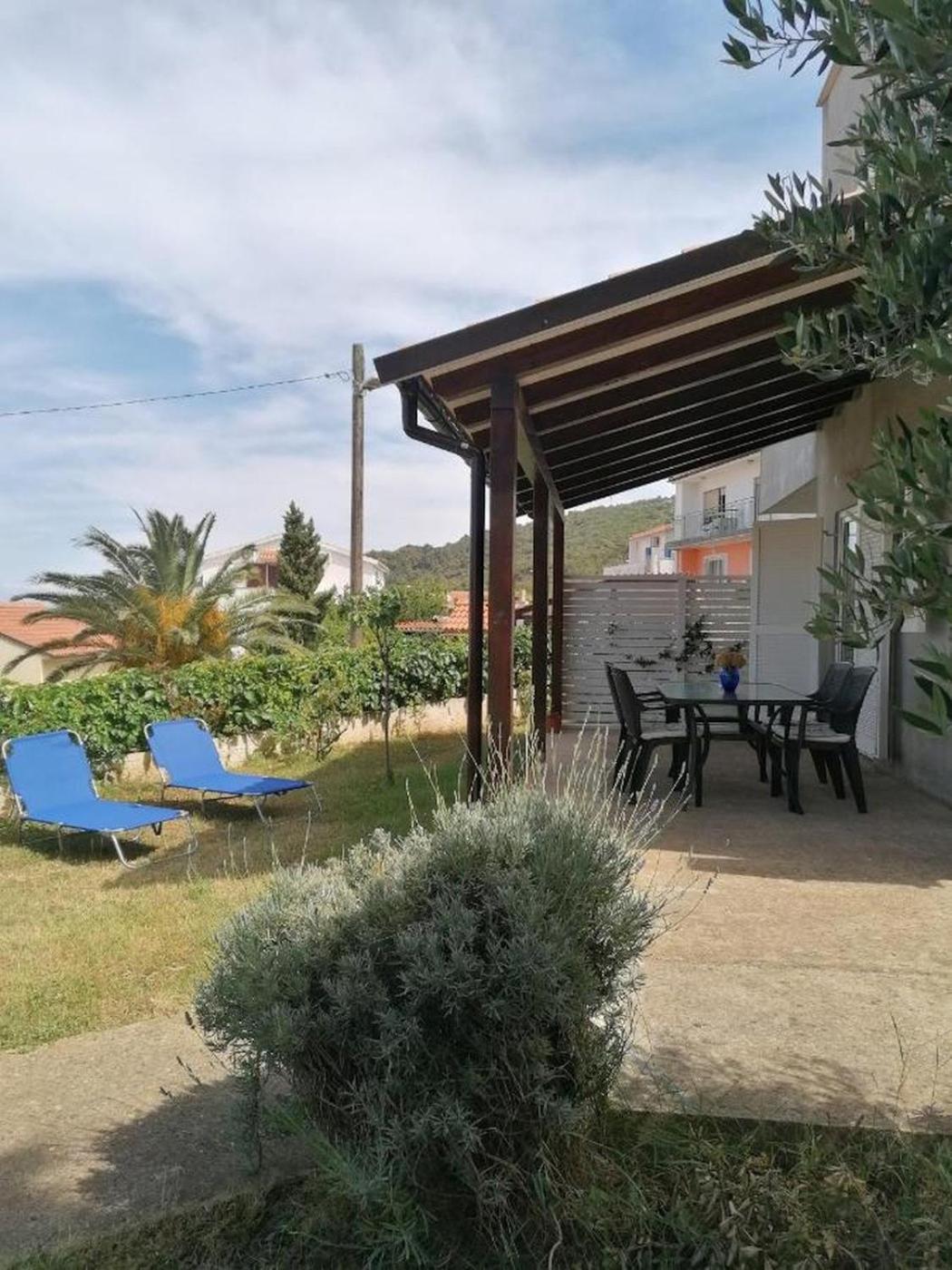 Apartments מאלי לוסיניי מראה חיצוני תמונה
